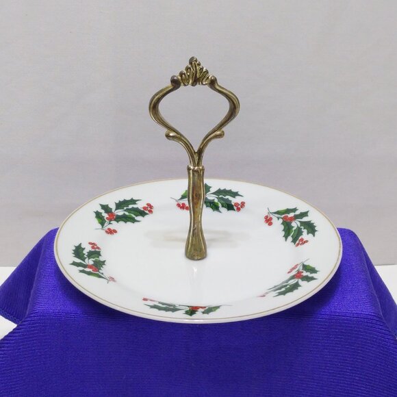 Bridgeford Porcelain Silverplate Holiday Server Holly Berry One Tier Cake Plate - Picture 2 of 3